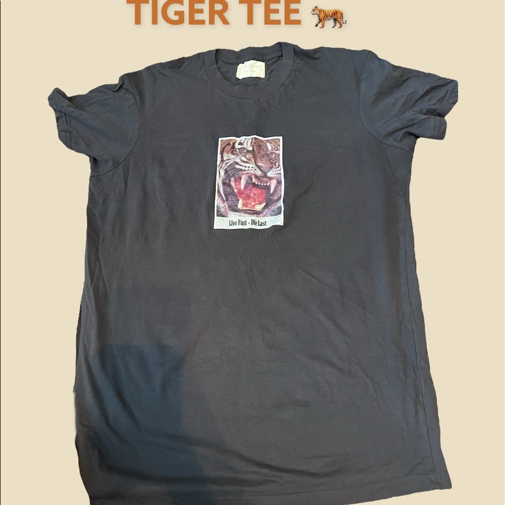 LIVE FAST TEE